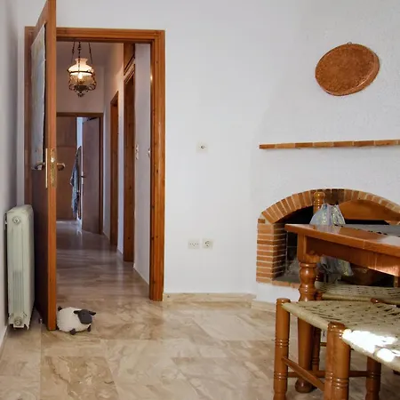 Marpissa's Center House Dom wakacyjny