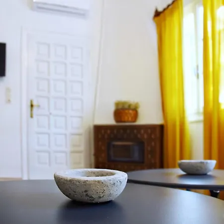 Dom wakacyjny Marpissa's Center House