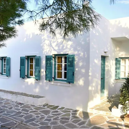 Marpissa's Center House *